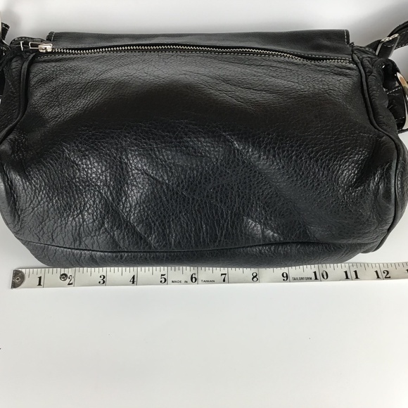 Roots Black Vintage Messenger Bag - Picture 14 of 16